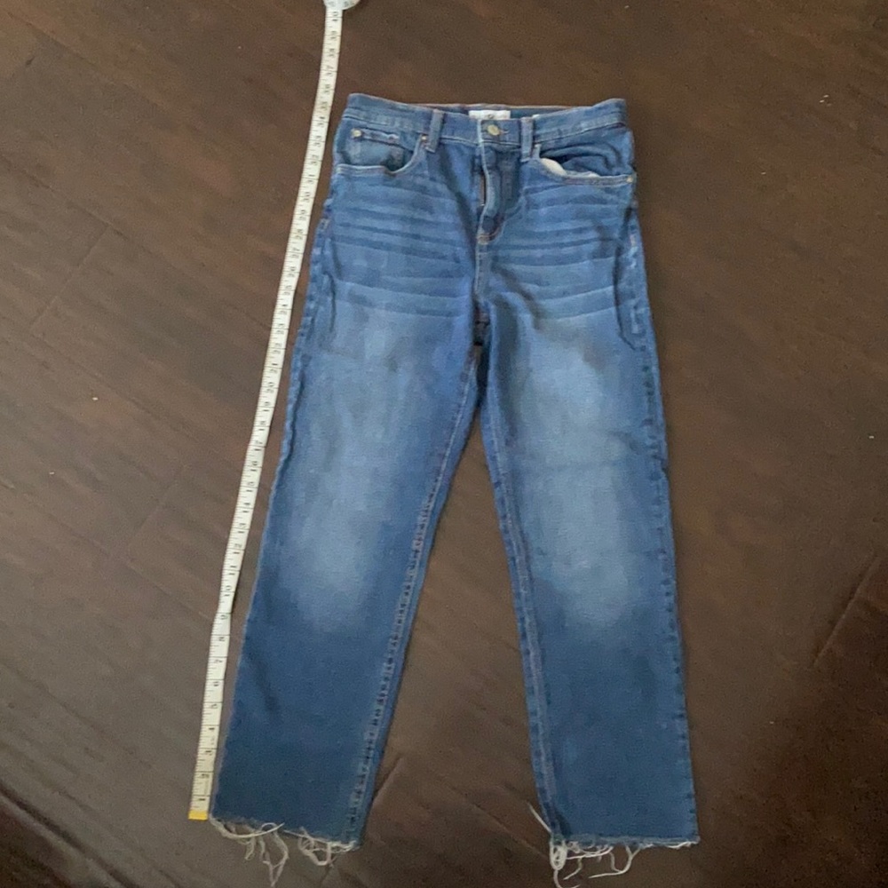 Black Daisy crop jeans